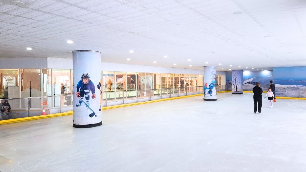 Image Tentrem on Ice Semarang 2